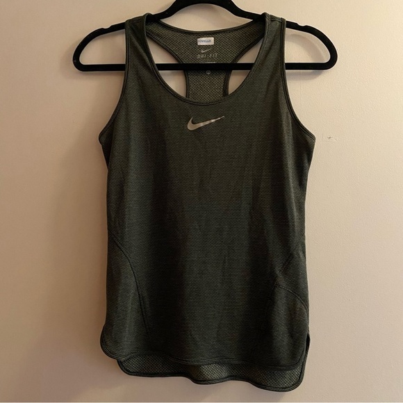 Nike Dri-Fit AeroReact Tank Top XS - Picture 5 of 7